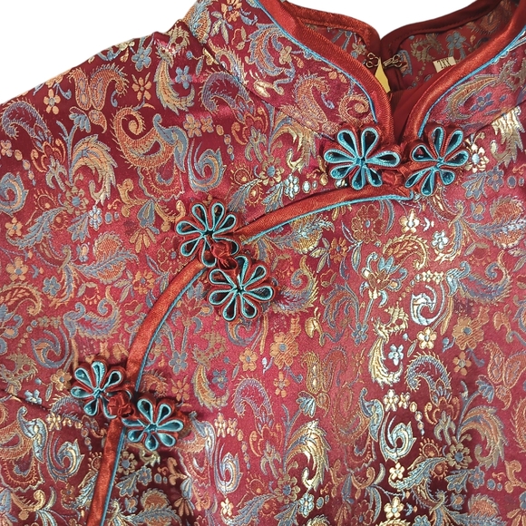 Woman's dress - Picture 3 of 7